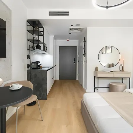 Apartmenty Liberty Plaza Self Check-in